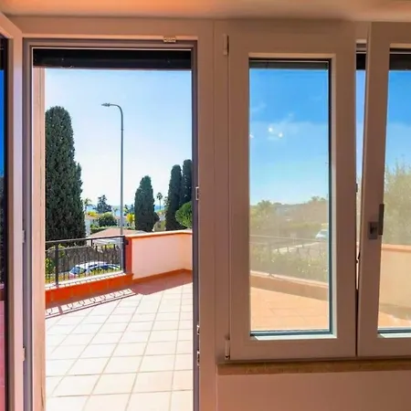 Villa Cassia, Fontane Bianche